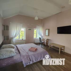 1-к квартира, посуточно, 60м2, 3/3 этаж