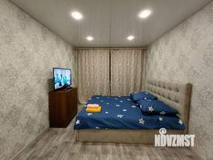 1-к квартира, посуточно, 52м2, 1/1 этаж