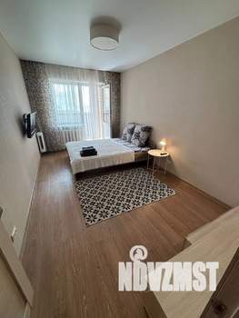 1-к квартира, посуточно, 35м2, 3/17 этаж