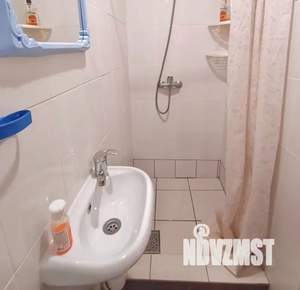 Студия квартира, посуточно, 15м2, 1/4 этаж