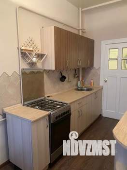 2-к квартира, посуточно, 49м2, 3/3 этаж