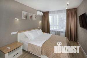 2-к квартира, посуточно, 60м2, 11/18 этаж