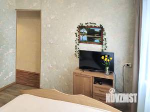 2-к квартира, на длительный срок, 32м2, 5/5 этаж