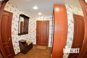 2-к квартира, посуточно, 65м2, 1/1 этаж