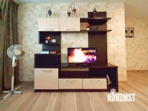 1-к квартира, посуточно, 43м2, 1/12 этаж