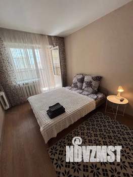 1-к квартира, посуточно, 35м2, 3/17 этаж