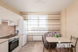 1-к квартира, посуточно, 40м2, 7/12 этаж