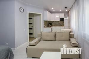 1-к квартира, посуточно, 40м2, 4/14 этаж