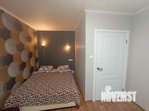 1-к квартира, посуточно, 40м2, 1/1 этаж