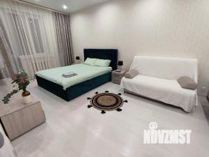 2-к квартира, посуточно, 75м2, 1/1 этаж