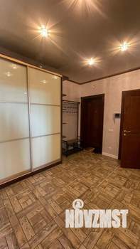 3-к квартира, посуточно, 80м2, 1/1 этаж