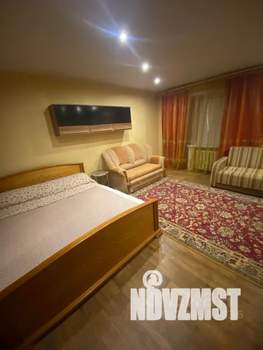 Студия квартира, посуточно, 37м2, 4/4 этаж