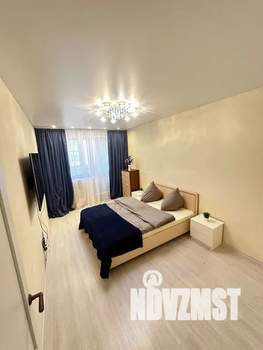 1-к квартира, посуточно, 40м2, 16/17 этаж