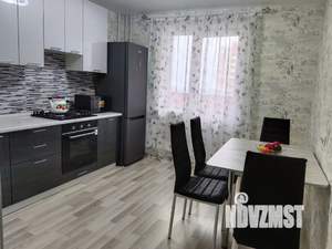 1-к квартира, посуточно, 38м2, 13/18 этаж