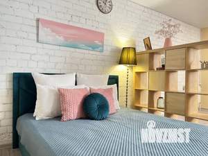 Студия квартира, посуточно, 41м2, 1/4 этаж