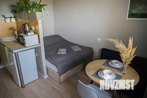 Студия квартира, посуточно, 27м2, 19/19 этаж