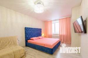 1-к квартира, посуточно, 60м2, 1/1 этаж