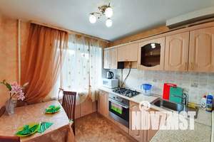 2-к квартира, посуточно, 45м2, 2/4 этаж