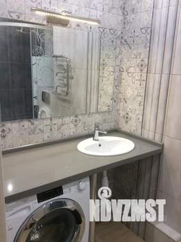 1-к квартира, посуточно, 40м2, 8/17 этаж