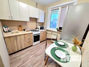 2-к квартира, посуточно, 44м2, 4/5 этаж