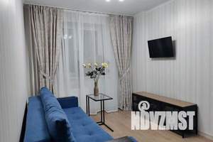 1-к квартира, посуточно, 40м2, 3/17 этаж