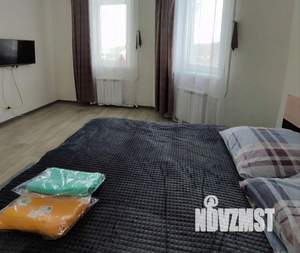 1-к квартира, посуточно, 46м2, 1/1 этаж