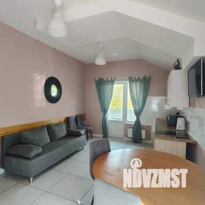 1-к квартира, посуточно, 60м2, 3/3 этаж