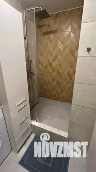 Студия квартира, посуточно, 30м2, 16/17 этаж