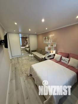 1-к квартира, посуточно, 36м2, 1/9 этаж