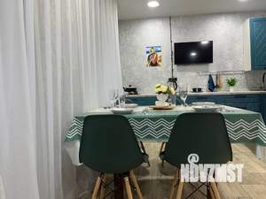 1-к квартира, посуточно, 60м2, 1/1 этаж