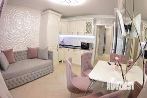 2-к квартира, посуточно, 44м2, 1/1 этаж