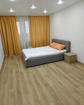 1-к квартира, на длительный срок, 52м2, 4/5 этаж