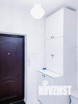 1-к квартира, посуточно, 41м2, 3/3 этаж