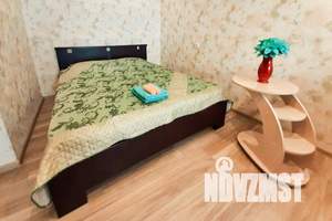 1-к квартира, посуточно, 43м2, 1/12 этаж