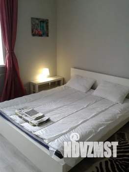 1-к квартира, посуточно, 40м2, 2/12 этаж