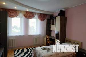 1-к квартира, посуточно, 50м2, 5/10 этаж