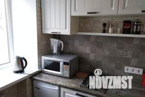 1-к квартира, посуточно, 36м2, 3/5 этаж