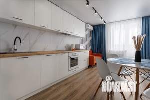 1-к квартира, посуточно, 44м2, 1/3 этаж