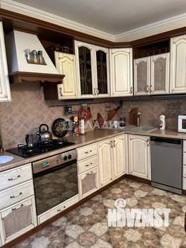 3-к квартира, на длительный срок, 102м2, 1/5 этаж