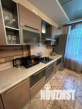 2-к квартира, посуточно, 70м2, 4/4 этаж