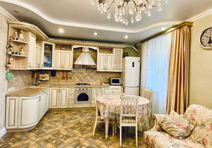 3-к квартира, на длительный срок, 80м2, 1/3 этаж