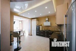 4-к квартира, посуточно, 195м2, 1/1 этаж