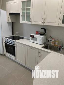 1-к квартира, посуточно, 46м2, 9/18 этаж