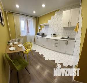 1-к квартира, посуточно, 37м2, 16/17 этаж