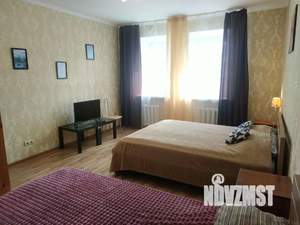 1-к квартира, посуточно, 50м2, 1/1 этаж