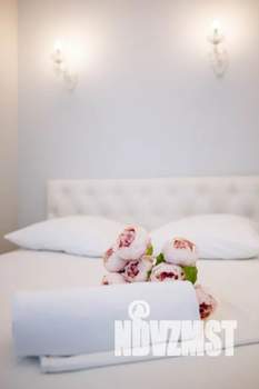 Студия квартира, посуточно, 30м2, 1/10 этаж