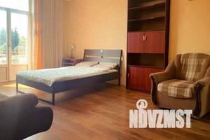 3-к квартира, посуточно, 98м2, 2/5 этаж