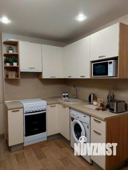 Студия квартира, посуточно, 24м2, 11/17 этаж