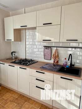 1-к квартира, посуточно, 38м2, 6/9 этаж