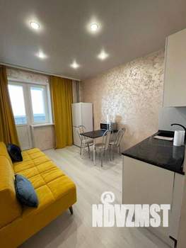 1-к квартира, посуточно, 50м2, 1/1 этаж